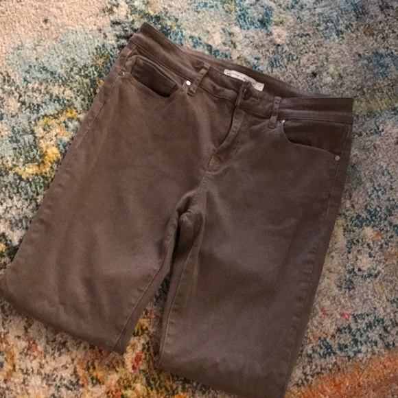 Melrose and Market skinny chinos in olive - Picture 2 of 5